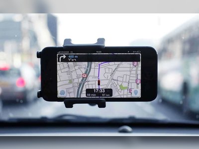 Waze: The Navigation Revolution - moreshet.com