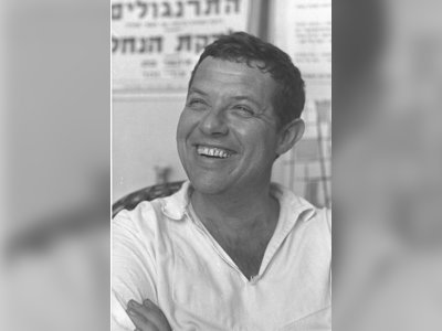 דן בן־אמוץ - moreshet.com