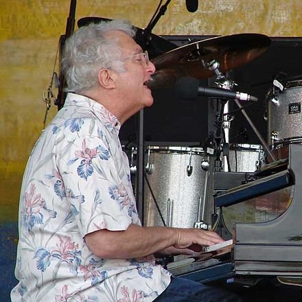 Randy Newman: A Musical Maverick - moreshet.com