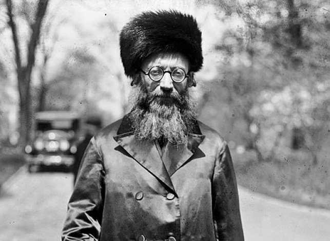 Rabbi Abraham Isaac Kook: A Spiritual Leader of Zionism - moreshet.com