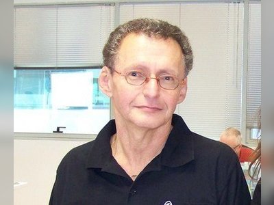 סבר פלוצקר - moreshet.com